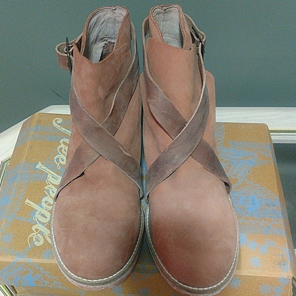 FREE PEOPLE LAS PALMAS BOOTIES - Picture 2 of 7
